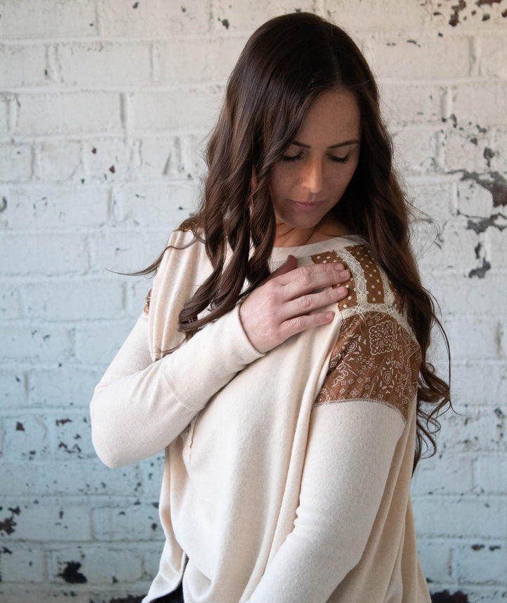Contrasted Henley Top