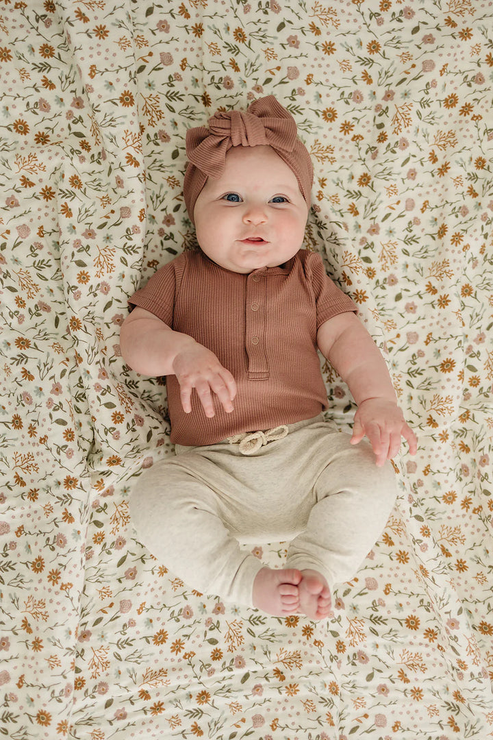 Organic Cotton Ribbed Snap Bodysuit