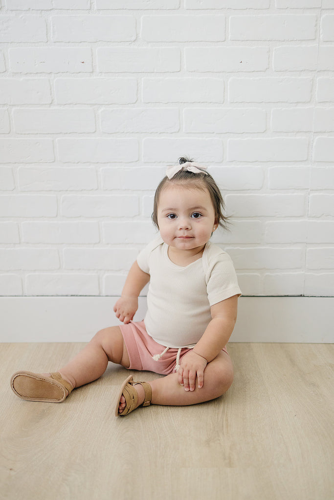 Vanilla Organic Cotton Short Sleeve Ribbed Bodysuit